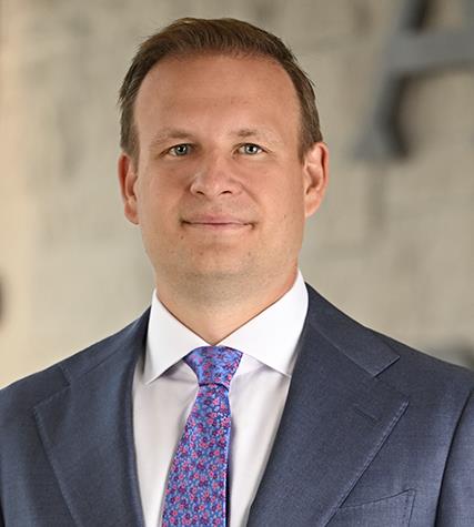 Roland Christensen's Headshot